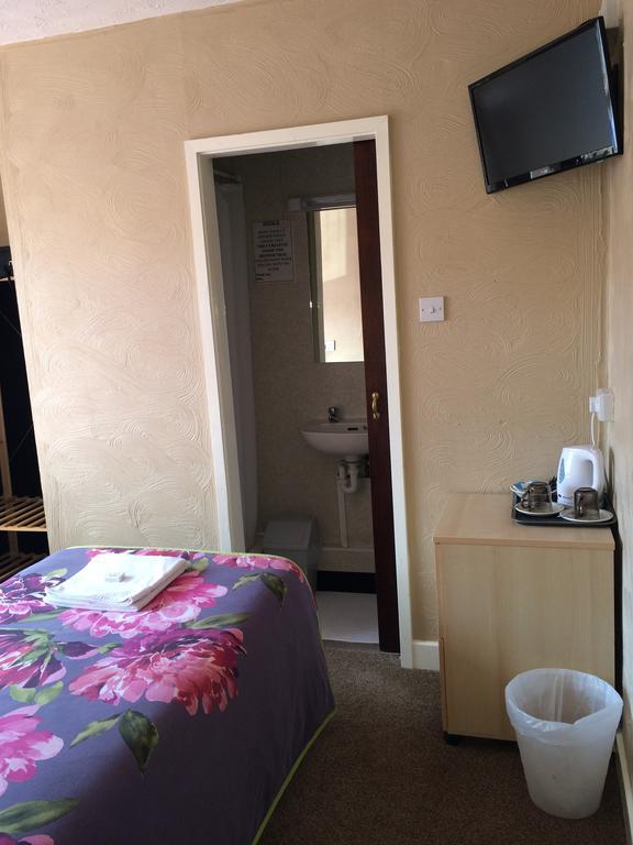 The Manor Hotel ヌニートン 部屋 写真